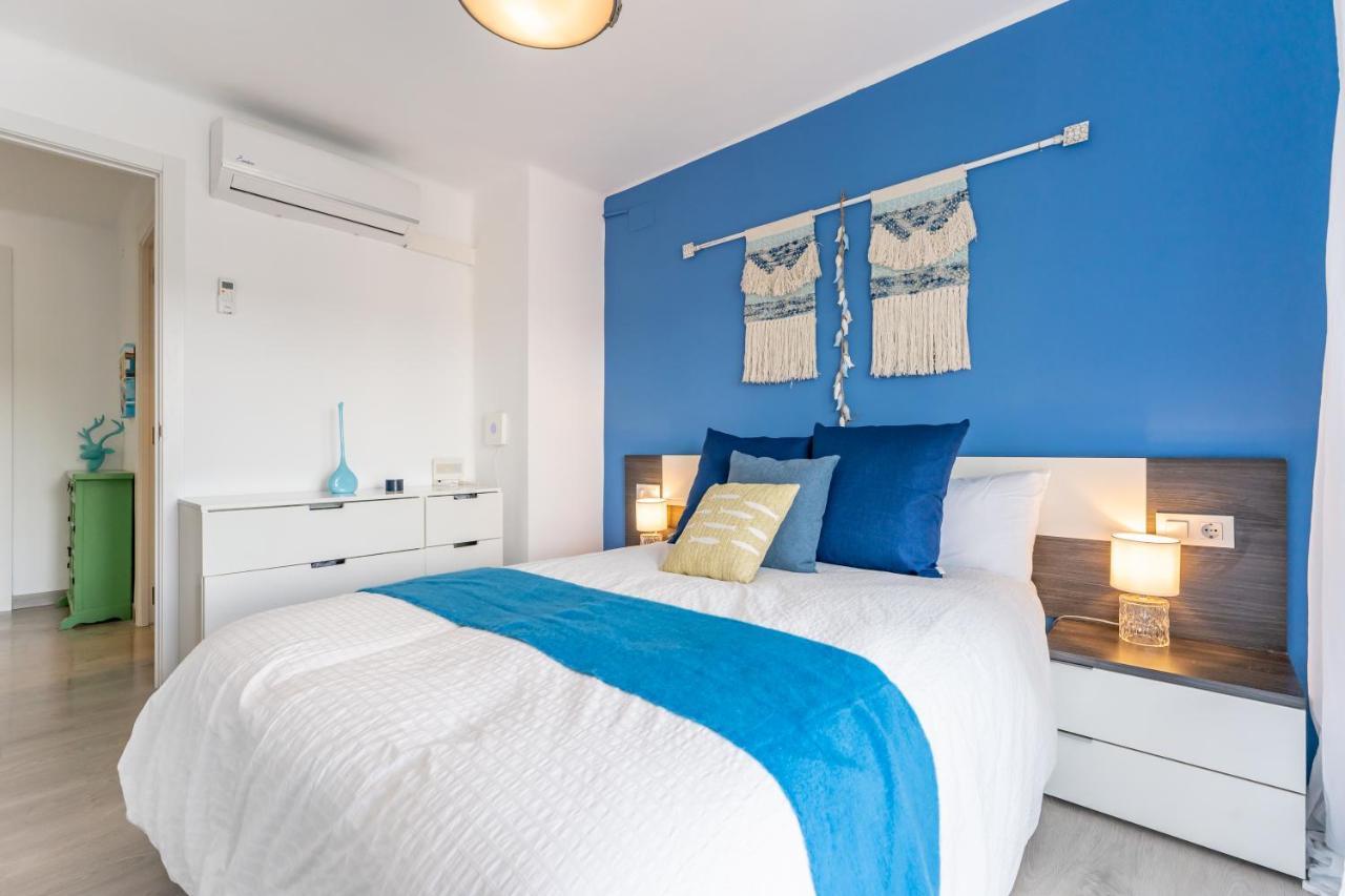 Beach Front Retro Hideaway In Salou Exterior foto