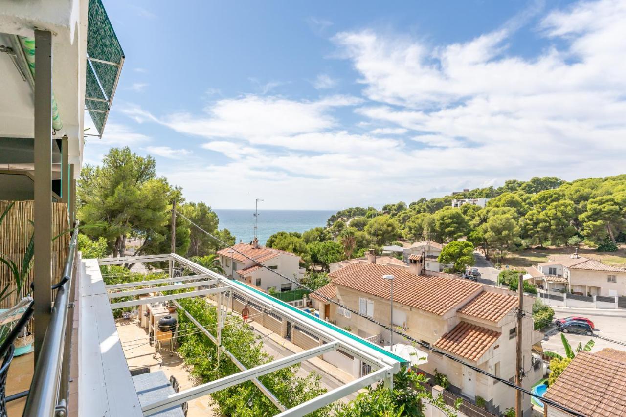 Beach Front Retro Hideaway In Salou Exterior foto